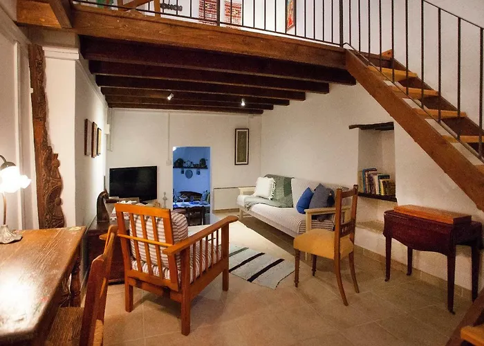 Cecilias Courtyard Country house Malia