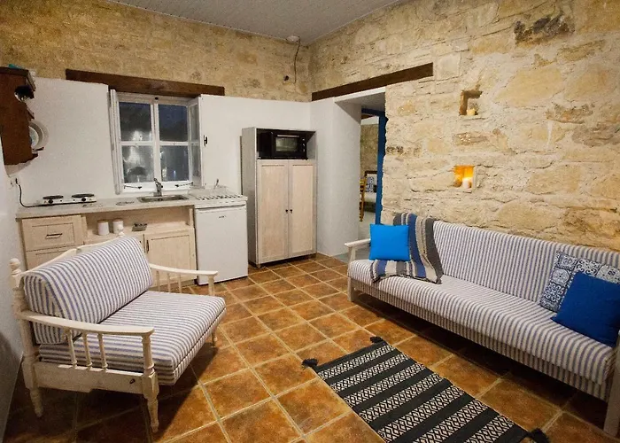Cecilias Courtyard Country house Malia