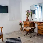 Cecilias Courtyard Landhaus Malya