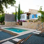 Landhaus Cecilias Courtyard