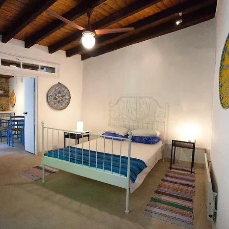 Cecilias Courtyard Venkovský dům Malya