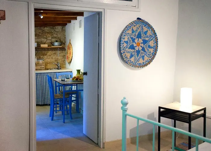 Cecilias Courtyard Landsted